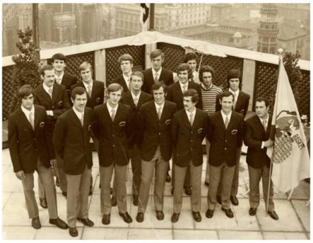 1971: nasce la Mobilquattro con una presentazione alla stampa alla terrazza Martini di Milano.